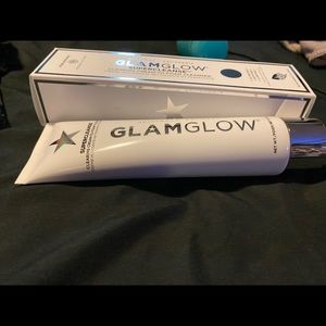 Glam glow super cleanse